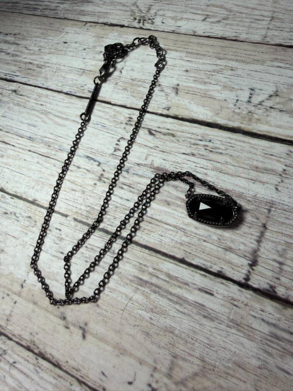 Kendra Scott Black on Black Elisa Pendant Necklace - Picture 3 of 3